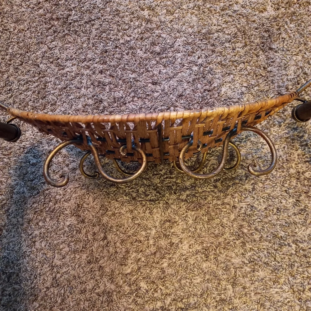 Vintage Metal & Woven Grass Basket - Picture 3 of 7